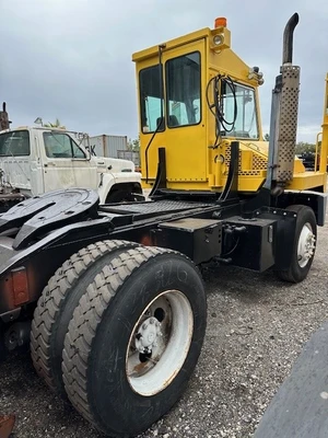 Used 2006 CAPACITY YARD MULE Tow Tractors Florida US | USA Transequipment #1542533