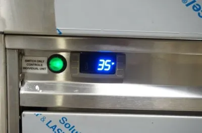 RANDELL CUSTOM UNIT MODEL 11336PR ON TOP OF FX SERIES DRAWER MODEL FX-1-290