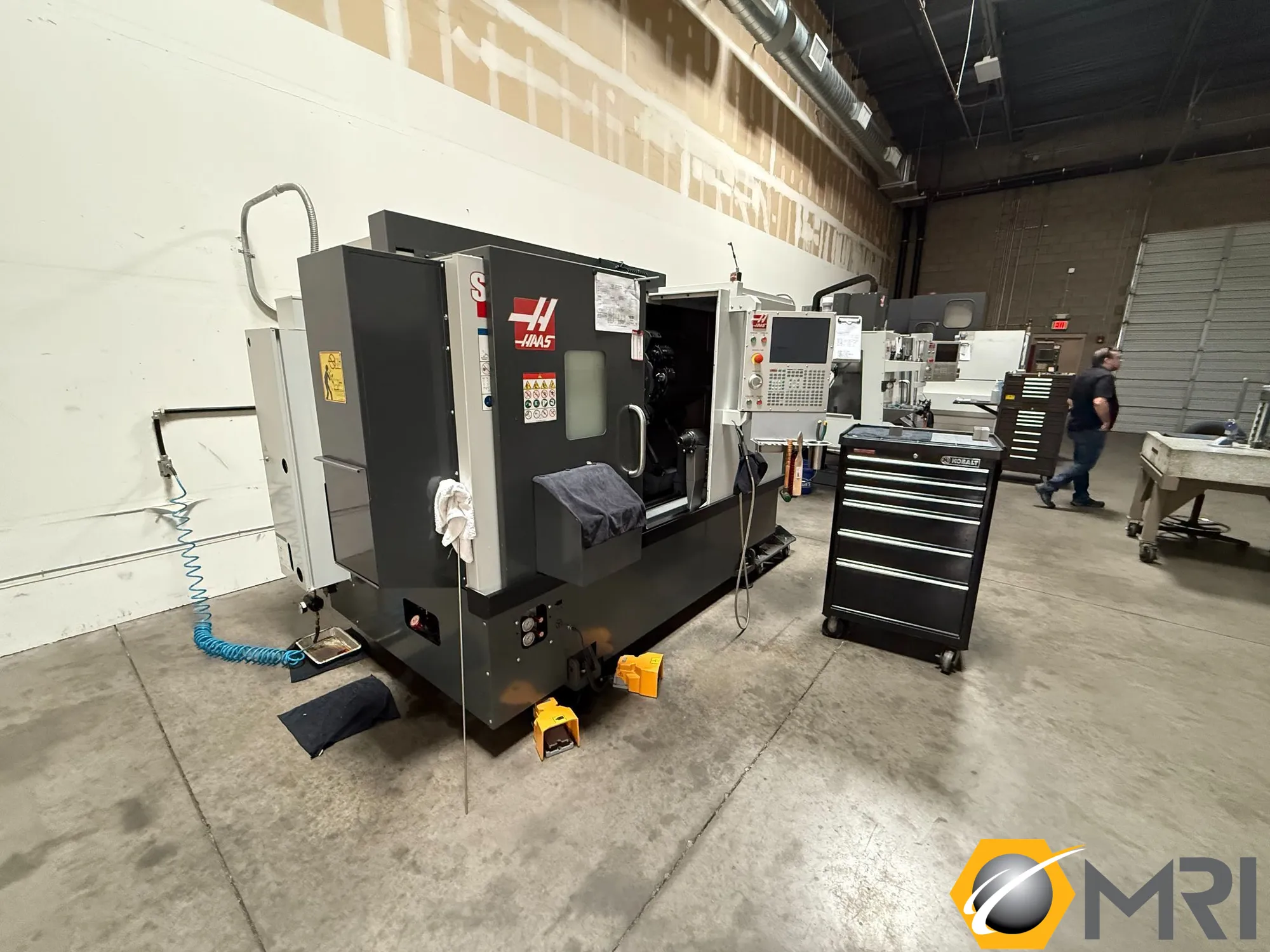 2022 HAAS ST-25Y CNC LATHE WITH HAAS BARFEED | 7611940 MM