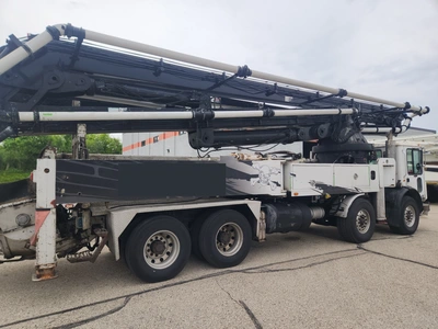 Used 2005 SCHWING BPL2525H-6KVM45SX Concrete Pumps Colorado US | Concrete Pump Depot #1394017