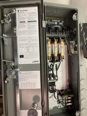 New | in-Stock ALLEN-BRADLEY 512-BDB-3-6P-24R Starters | Surplus Asset Holdings #1205289