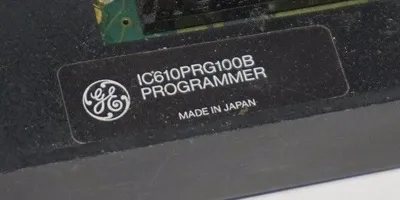 GE FANUC IC610PRG100B HANDHELD PROGRAMMER