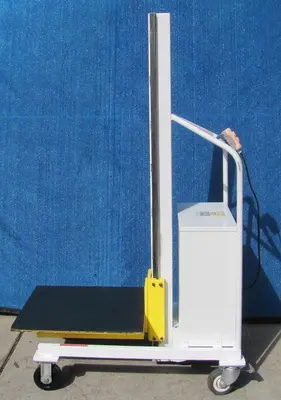 Unidex 250 lbs Electric Material Lift 31" Height 24" x 24" Platform 12V Battery