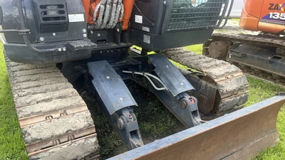USED 2020 Hitachi ZX135US-6