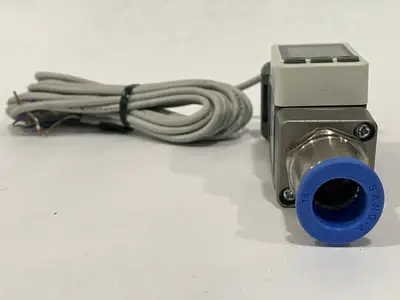 New | in-Stock SMC Digital Flow Switch w/ Integrated Display Pressure Switches Michigan US | Maverick Industrial Sales #1486143