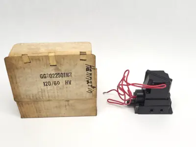 Used Parker Hannifin GG-202-250-M2 Solenoid Valves Michigan US | Maverick Industrial Sales #1398090