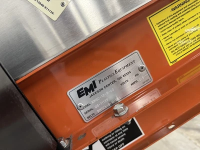 11" Wide EMI Plastics Inclined Conveyor