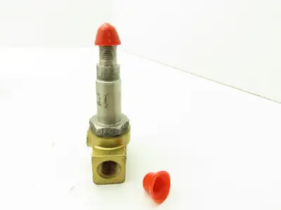 Honeywell Skinner 713N6 Solenoid Valve 3-Way (NC) 1/4" NPT -No Coil  LOT OF 2