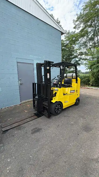 CATERPILLAR GC40K Fork Lift Trucks | Global Machine Brokers, LLC