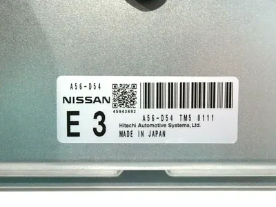 NEW HITACHI NISSAN A56-D54 ENGINE COMPUTER A56D54