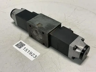 USED REXROTH 4WE6J51/AG24N9K4/MR