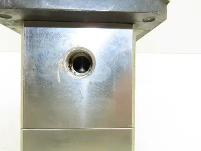 CKD CVS3-15A-70-02HS-3 High Pressure Air Operated 3-Way Valve