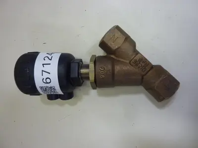 USED BURKERT EASY FLUID CONTROL 2000 A 3/4 PTFE BZ