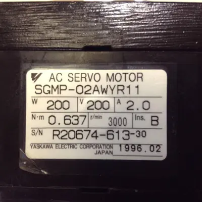 USED YASKAWA SGMP-02AWYR11