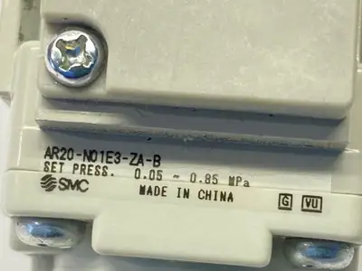 AR20-N01E3-ZA-B | SMC  Pneumatic Regulator w/ Digital Sensor 1/8" NPT - Used