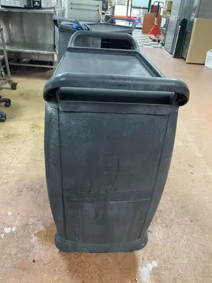 Used Carlisle Used Carlisle 3 Shelf Black Utility / Bus Cart 300 lb. Capacity - SS338 Restaurant Equipment (Miscellaneous) Illinois US | Falcon Restaurant Supply #1374984