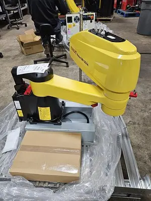 USED 2022 FANUC SR-20IA