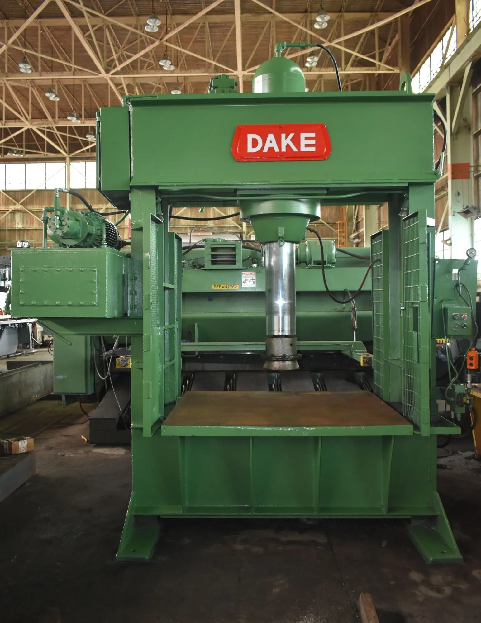USED DAKE 923-335