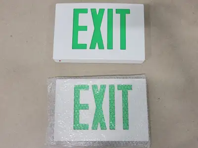 Emergency Exit Sign Green KXTEU1RWW
