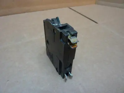 USED SQUARE D QO115
