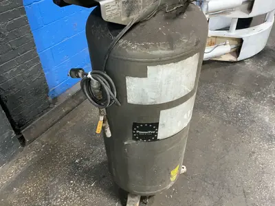 Used CAMPBELL HAUSFELD VT558704 Lubricated Reciprocating Air Compressors Ohio US | HGR 24 #1556816