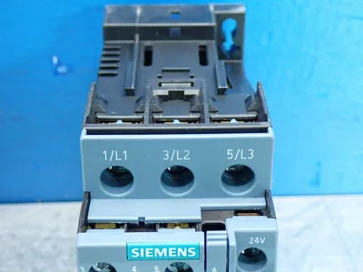 NEW SIEMENS 3RT60251BB40