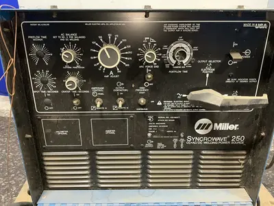 Used MILLER SYNCROWAVE 250 Tig Welders Ohio US | HGR 24 #1404887
