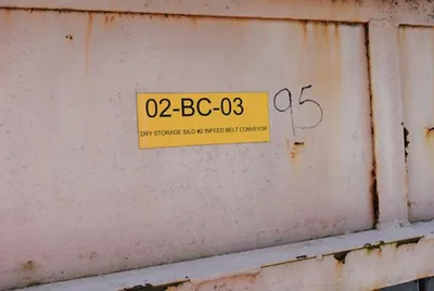 MOTORIZED BELT CONVEYOR, 32" WIDE BELT X 100' LENGTH