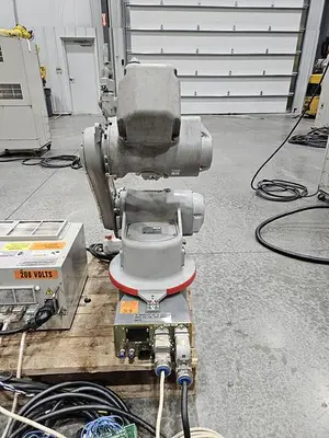USED 2006 YASKAWA MOTOMAN HP3