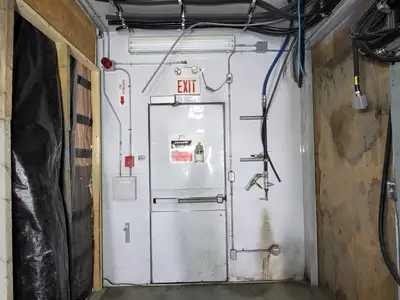 5 kV E-House Genset Control Room PDC w/ 9 x 1200 amp Breaker