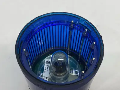 USED ALLEN-BRADLEY SER. B STEADY INCANDESCENT STACK LIGHT BLUE 120VAC