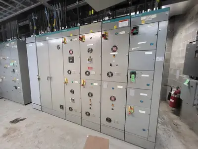 Used SIEMENS Y7692 V003 Misc Electrical & Power Parts British Columbia CA | Lenmark #251181