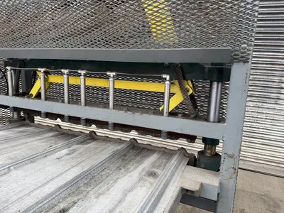 48" DIXIE MACHINE AIR OPERATED PANEL CROP SHEAR: YOBRO #24966