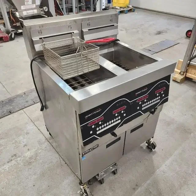 Used Henny Penny _UNKNOWN_ Cookers / Coolers / Fryers Quebec CA | Equipack #333836