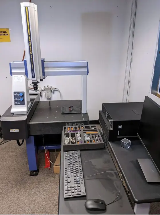 Used 2019 MIYUTOYO CRYSTA PLUS M443 Coordinate Measuring Machines Illinois US | Machinery Marketing International #1465555