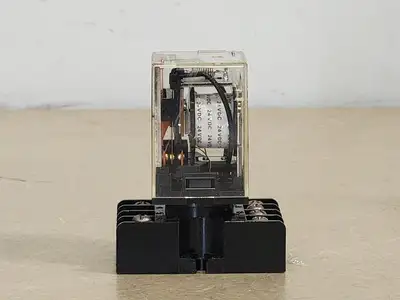 NEW MASTER ELECTRONIC CONTROLS GV-DPDT-24D