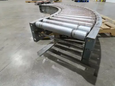 Hytrol 18"x 79" Galvanized Steel 90° Curve Gravity Roller Conveyor Section 15"BF