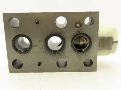 Yuatsuseiko Oilic ZDC-10-9-4127A Hydraulic Modular Sandwich Check Valve