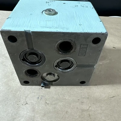 USED Denison 2FIC02-01-B-5-C