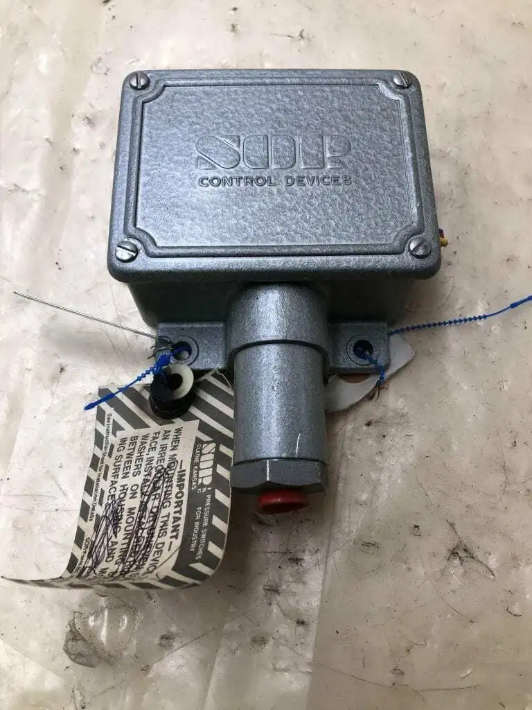 Static O Ring 6P3-AA2-P1-F1A-RR Pressure Switch 7-30PSI 1500/2500PSI over/proof
