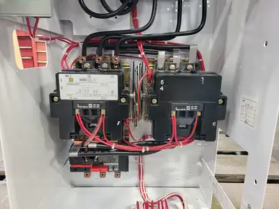 NEW SQUARE D MODEL 6