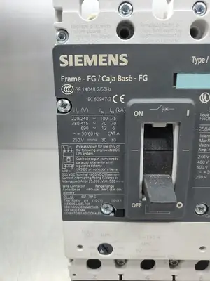 USED Siemens HFX3B150 FG CIRCUIT BREAKER, 3 POLE, 250A, 600VAC/250VDC