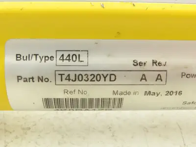 Allen Bradley 440L-T4J0320YD Light Curtain Guardmaster Transmitter Ser A Rev A
