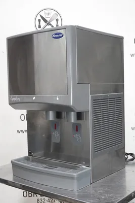 FOLLET 425 LBS AIR COOLED ICE MAKER/WATER DISPENSER (CHEWABLE ICE) MODEL 24CI425A-S