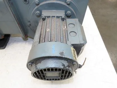 ABB DMP 132-4 S 500V DC Electric Motor 36Hp 26.8kW 61A 2480 RPM w/Fan Unit