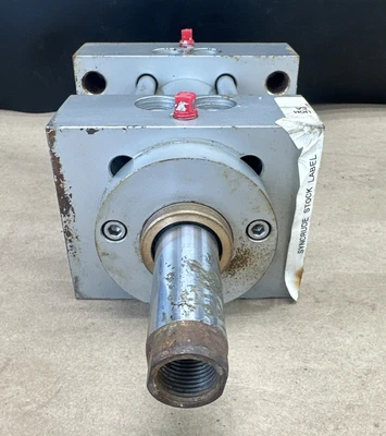 Used Milwaukee Cylinder H35 D10657 Cylinders Indiana US | J&J Industrial Supply #1271365