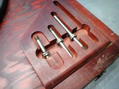 USED STARRETT 224J