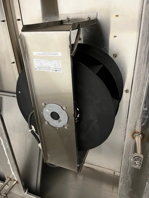 Used _UNKNOWN_ _UNKNOWN_ Laminar Flow Hoods Ohio US | Federal Equipment Company #1553278