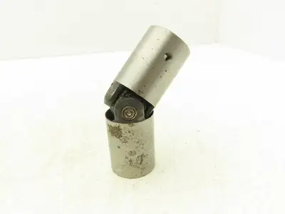 Grey & Prior 5/8"X3/4" Universal Joint 5/8"-ID x 3/4"-ID Keyed 4.5"L x 1-1/2" OD