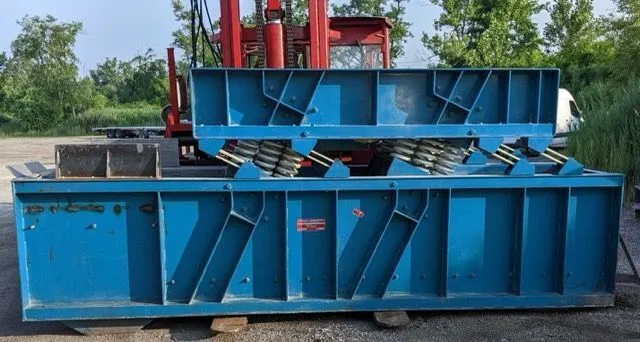 Used GENERAL KINEMATICS CORP SOTM 48x20x18.0 Shakeout Machines Illinois US | Alan Ross Machinery #979363
